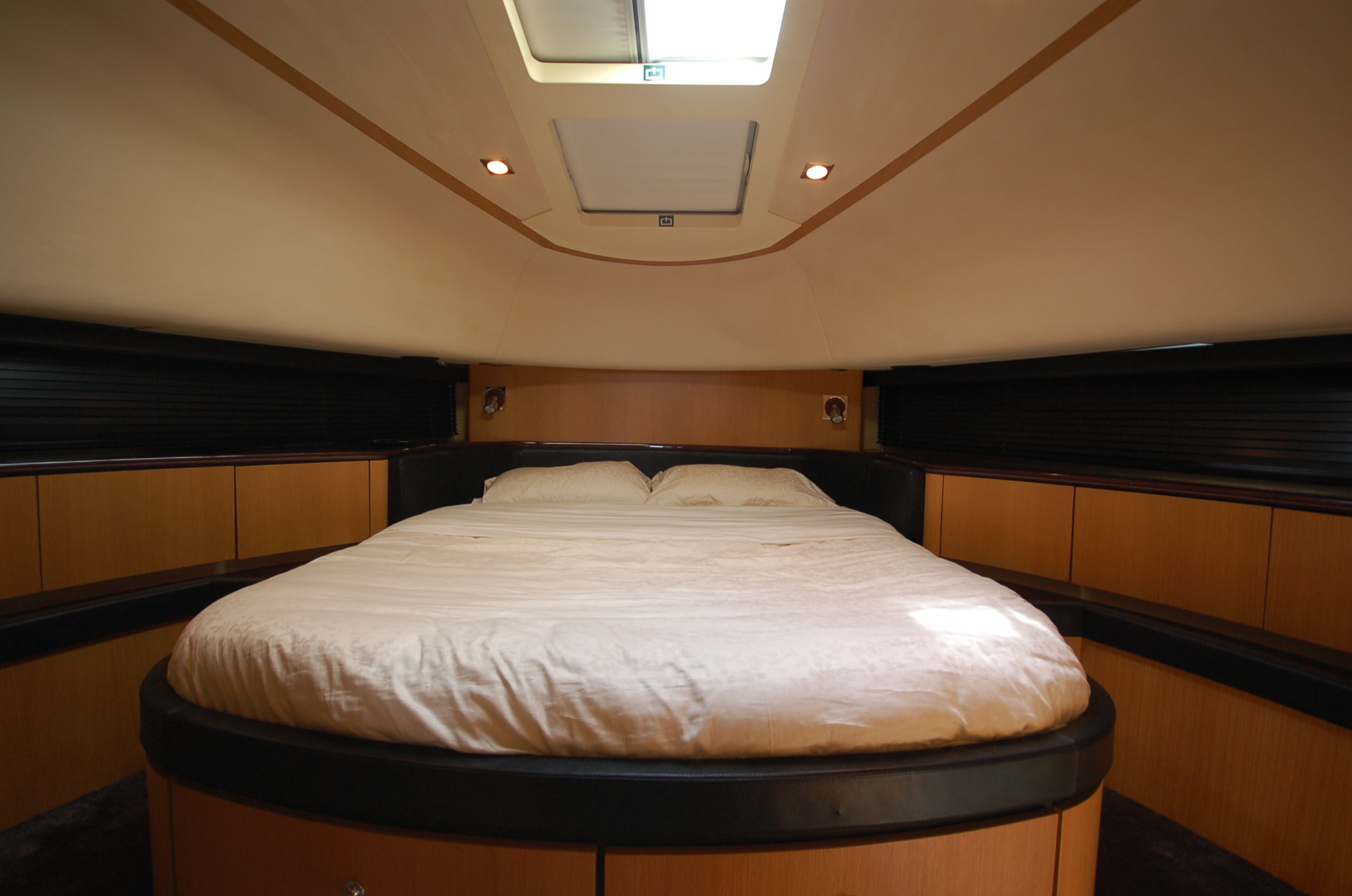 foto: 12 Fairline Squadron 70