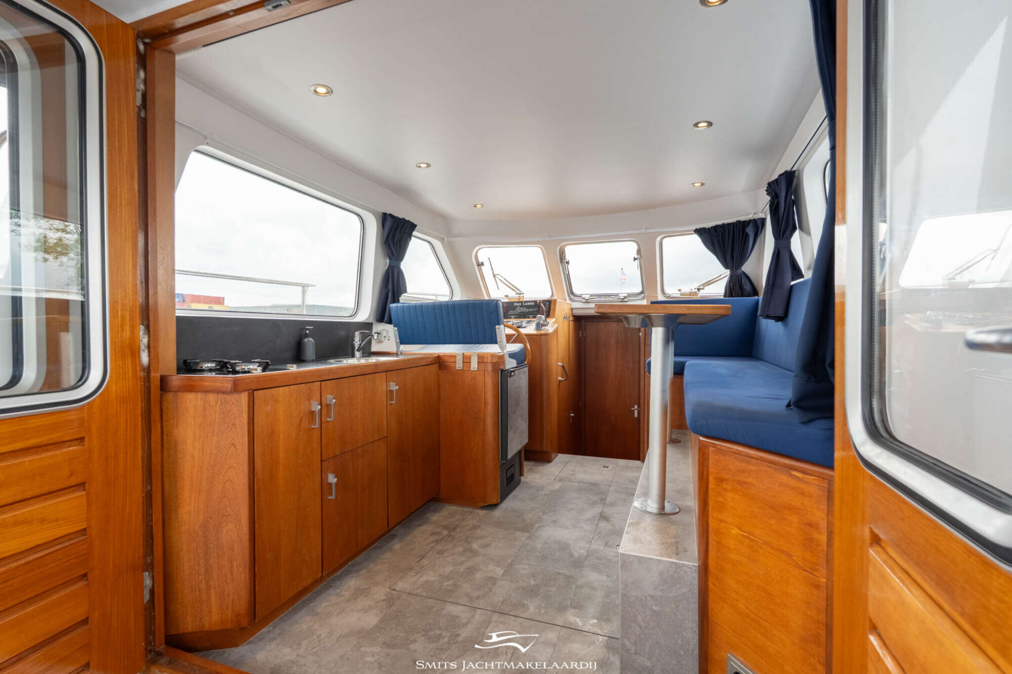 foto: 14 Van Vossen Van Vossen Patrouille 10.50 OK