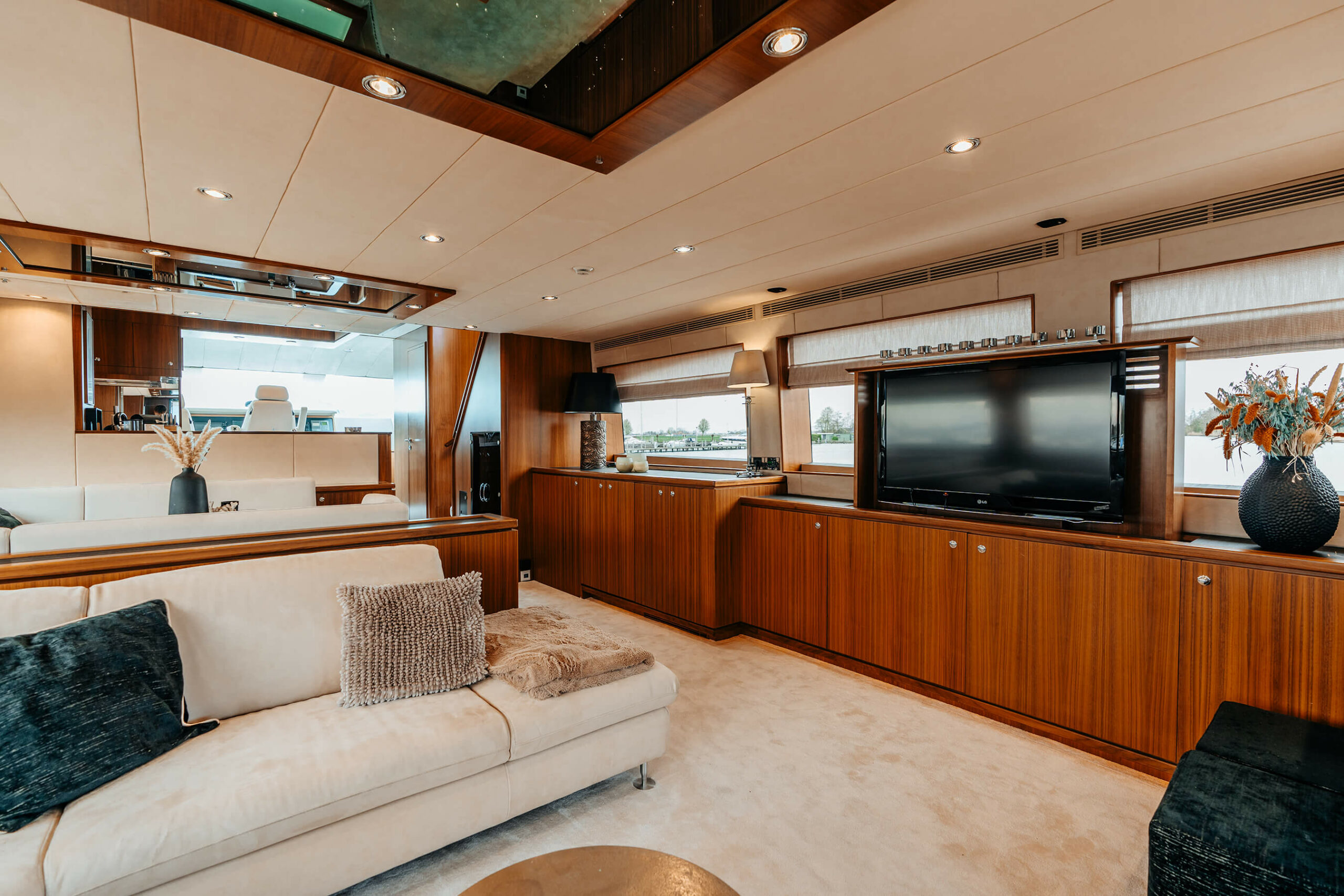 foto: 19 Horizon Elegance 85