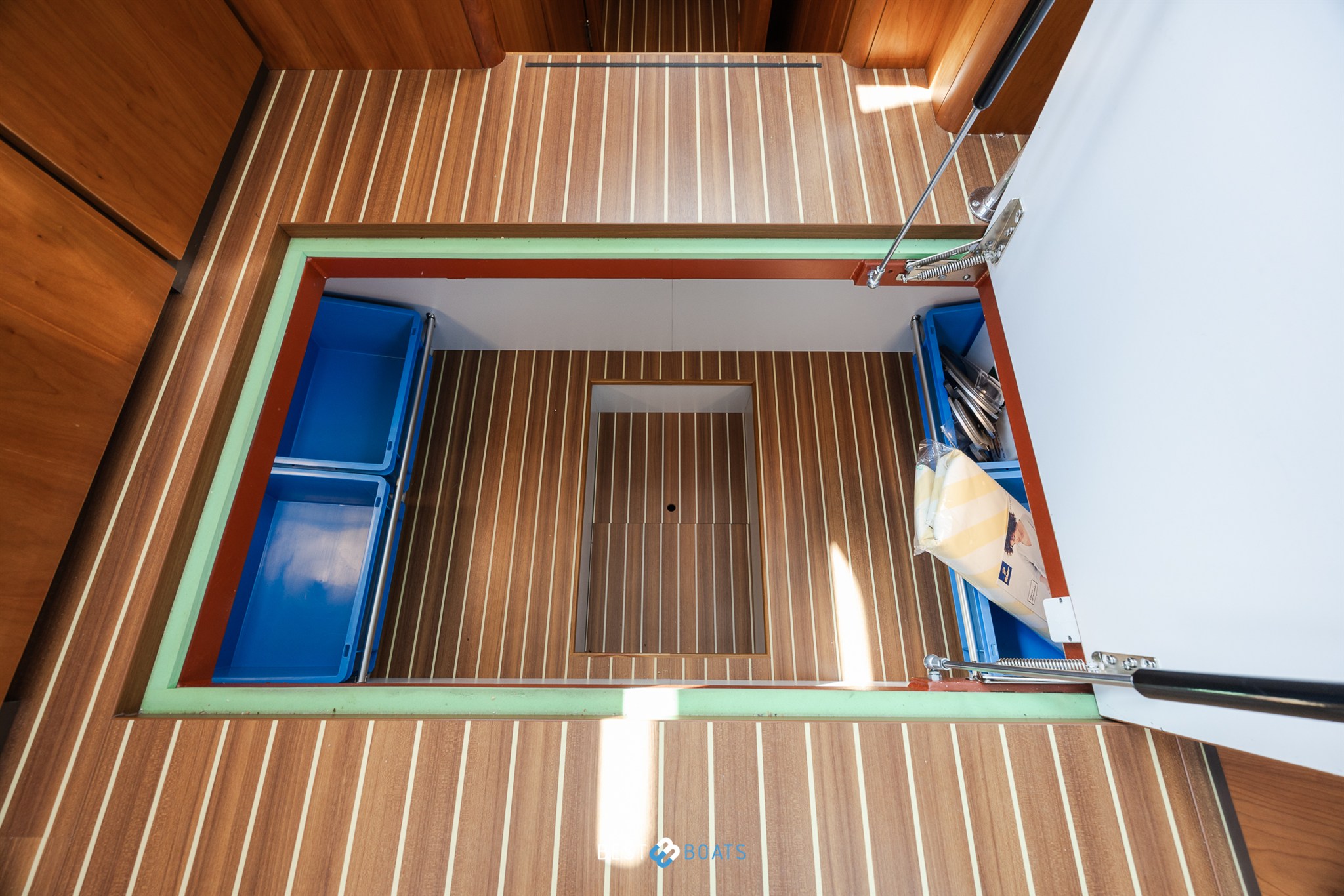 foto: 19 Linssen Grand Sturdy 35.0 Sedan