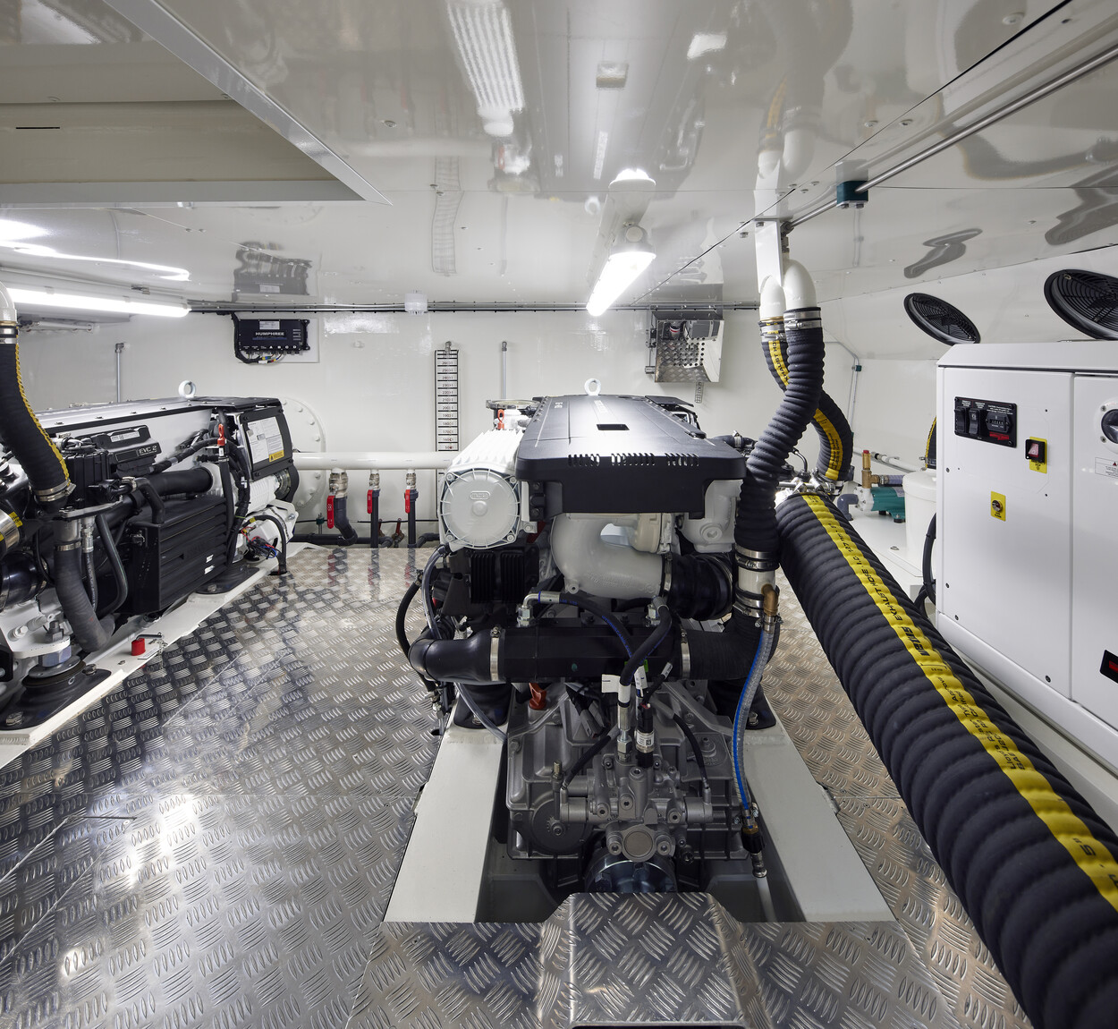 foto: 11 Van den Hoven Voyager 50