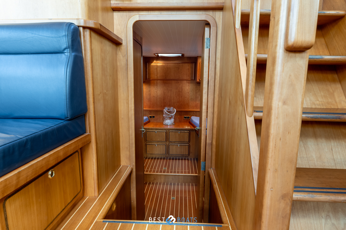 foto: 23 Linssen  Grand Sturdy 410 AC 