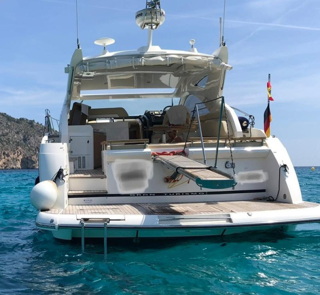 foto: 7 Fairline Targa  44 HT