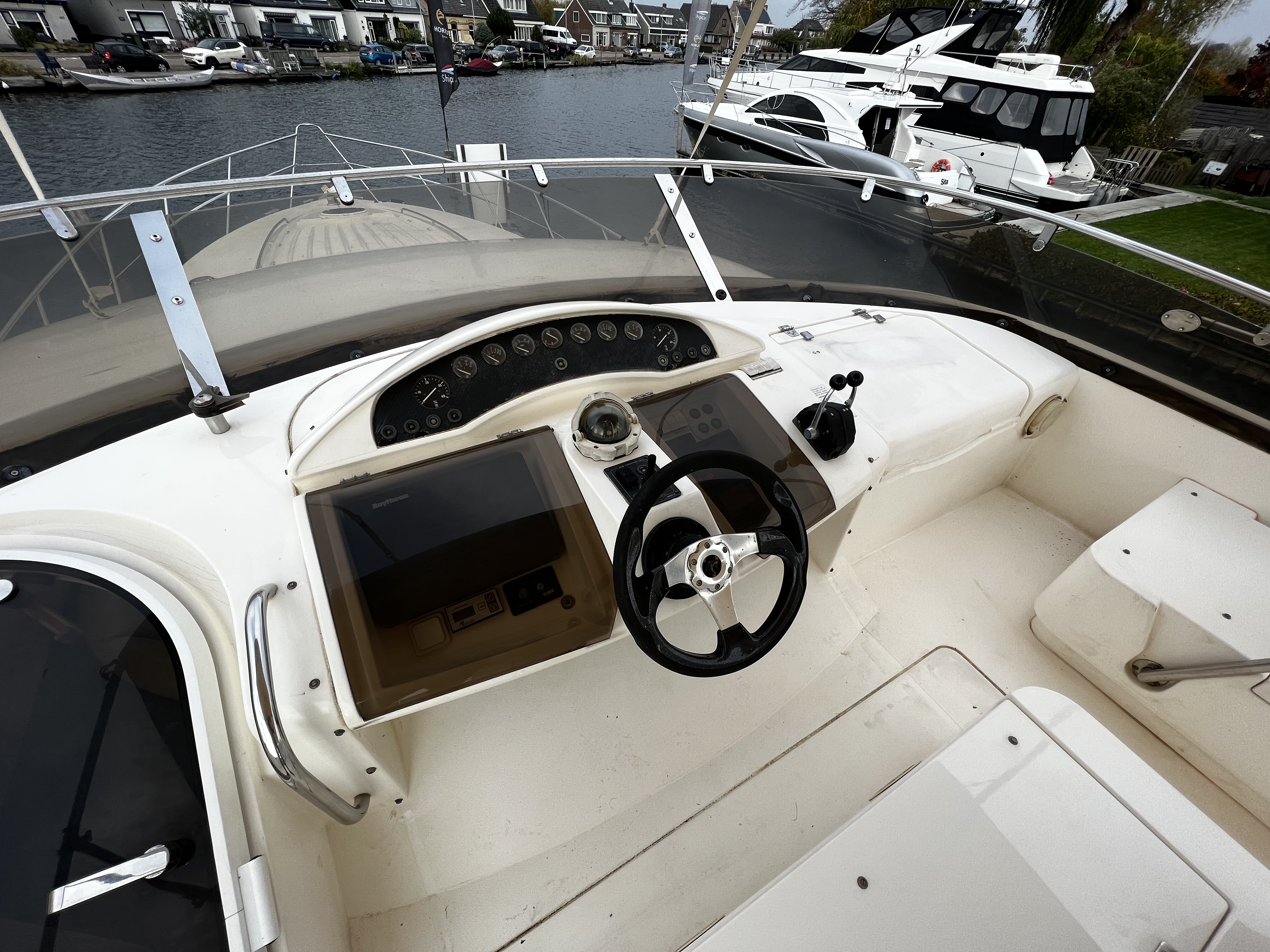 foto: 23 Fairline  Squadron 59