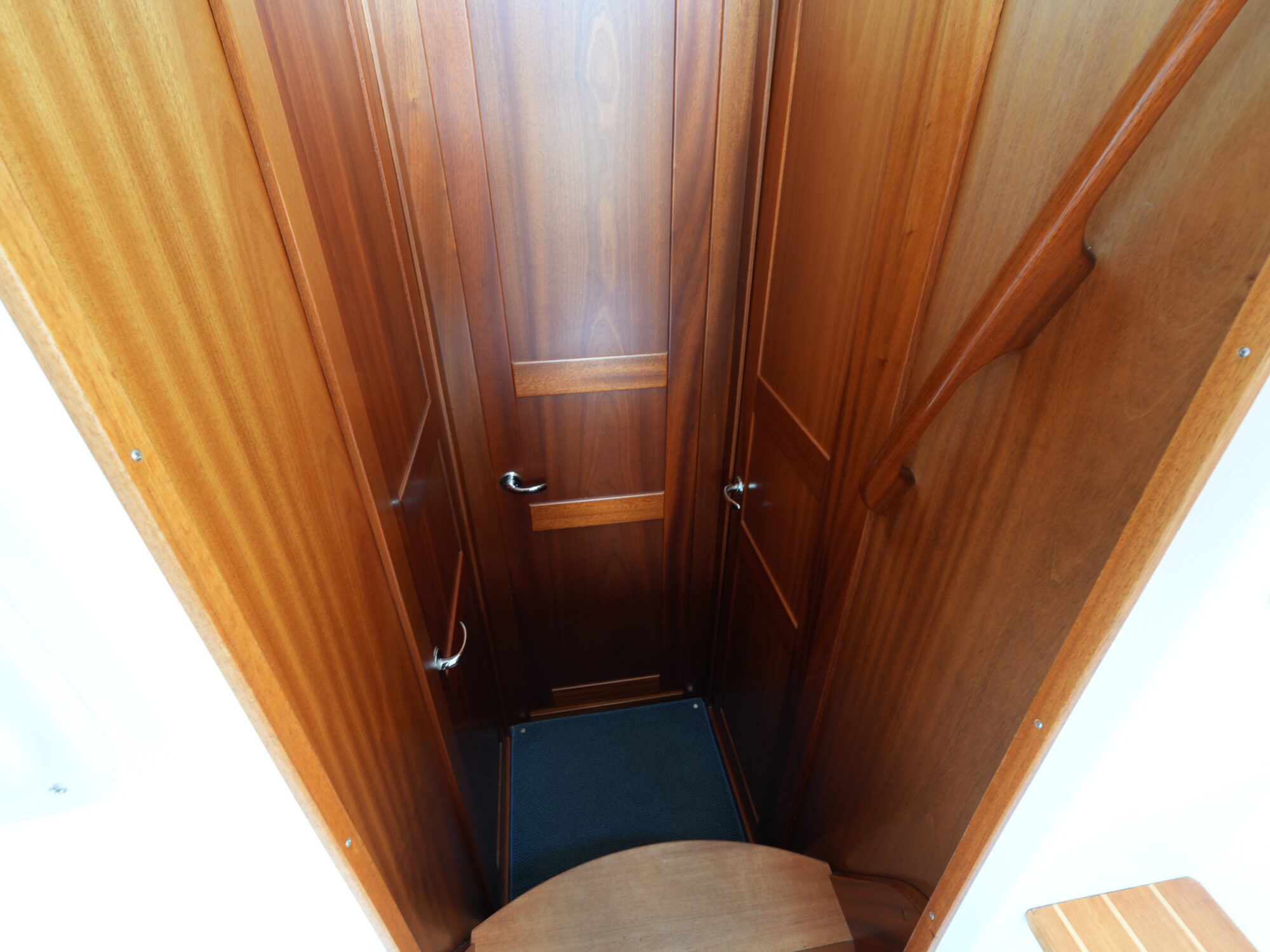 foto: 32 nimbus Nimbus 380 Commander