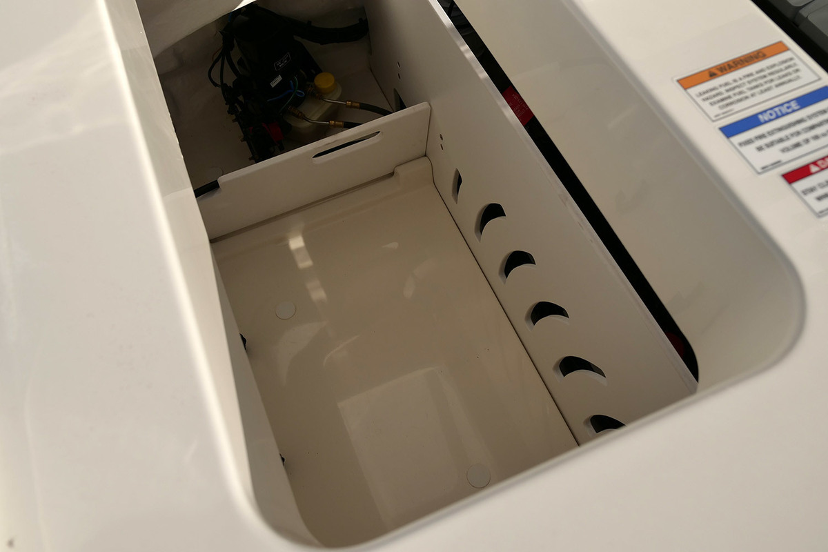 foto: 42 Sea Ray SPX 230