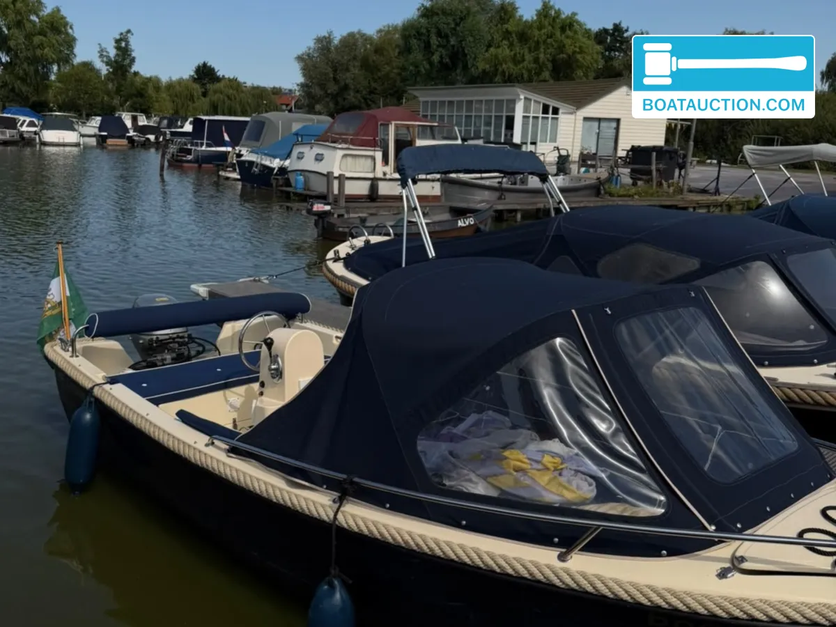 foto: 6 Corsiva 470 Classic de Luxe