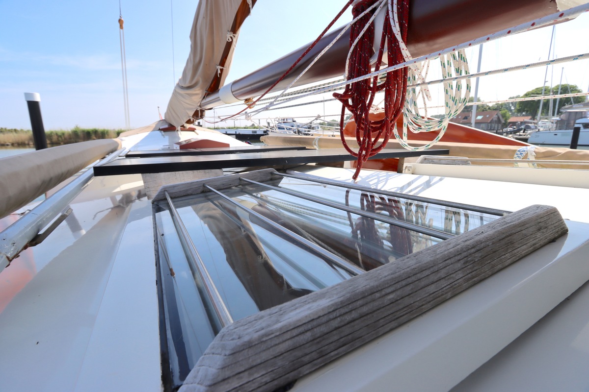 foto: 28 Tjalk Woonboot 
