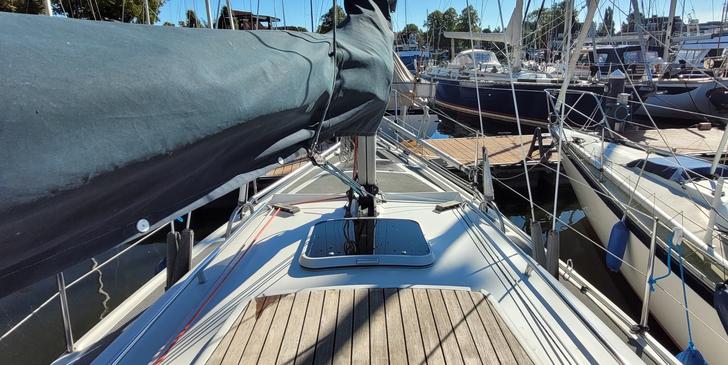 foto: 22 Bavaria 890