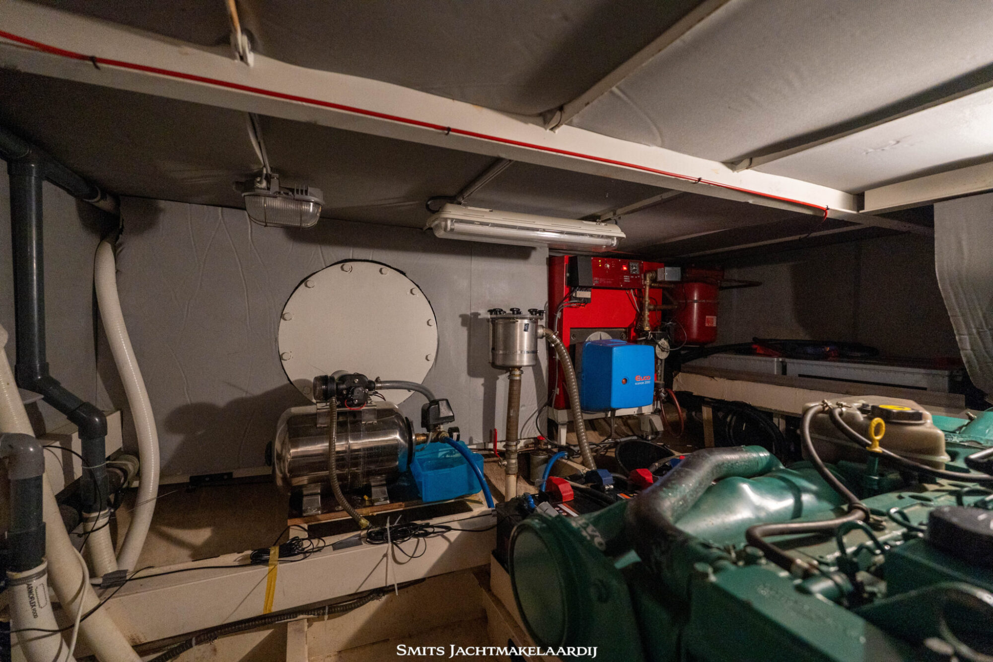 foto: 42 Pacific Pacific Allure 148 VS