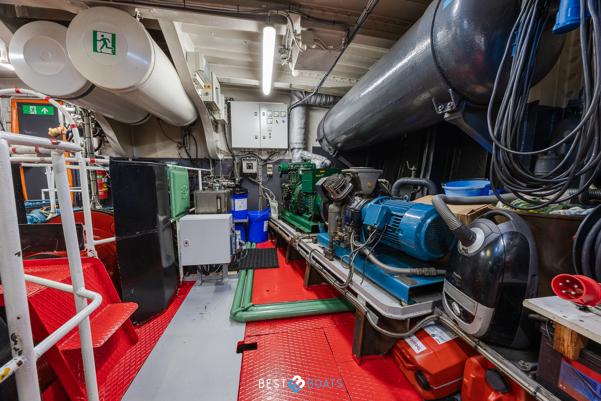 foto: 47 Sleepboot Limburgia 