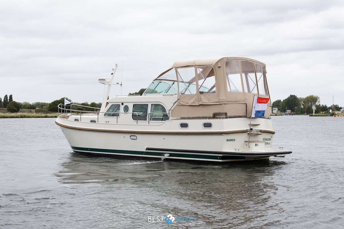 foto: 29 Linssen Grand Sturdy 34.9 AC