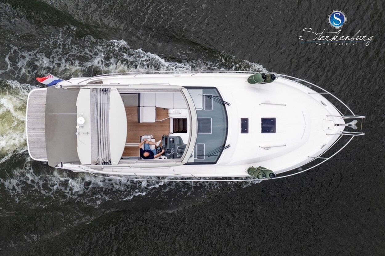 foto: 24 Bavaria S 40 HT