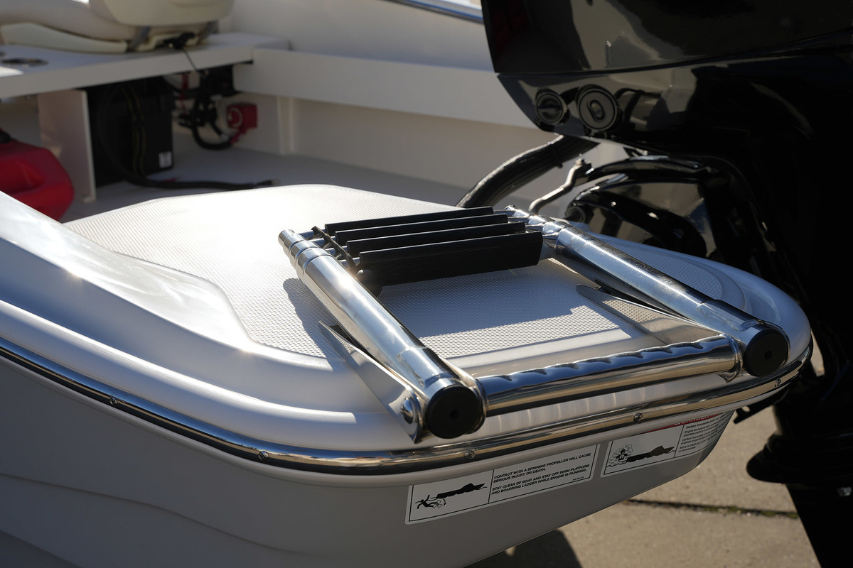 foto: 10 Boston Whaler 160 Super Sport