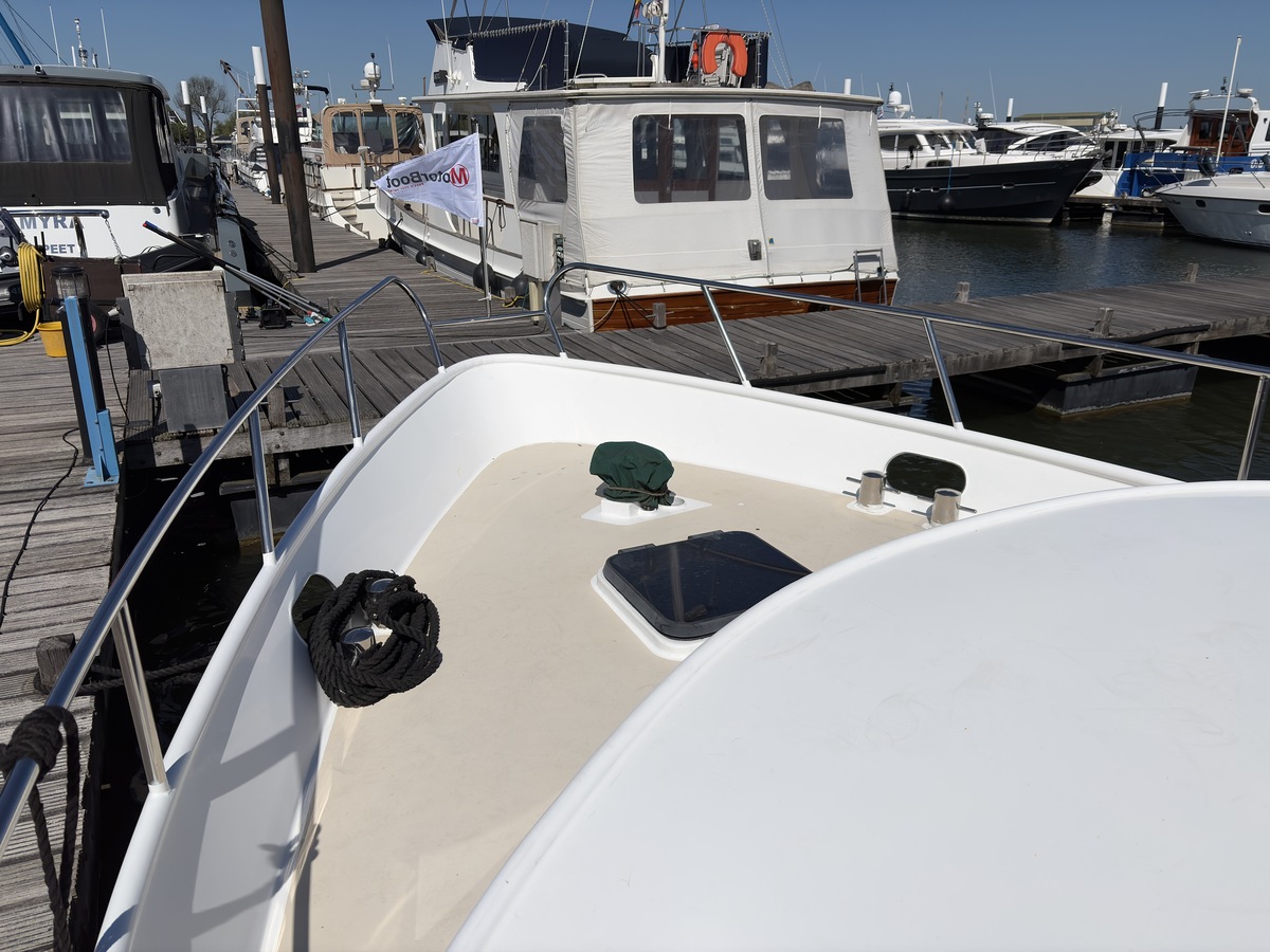 foto: 17 Jacabo 10.25 SL