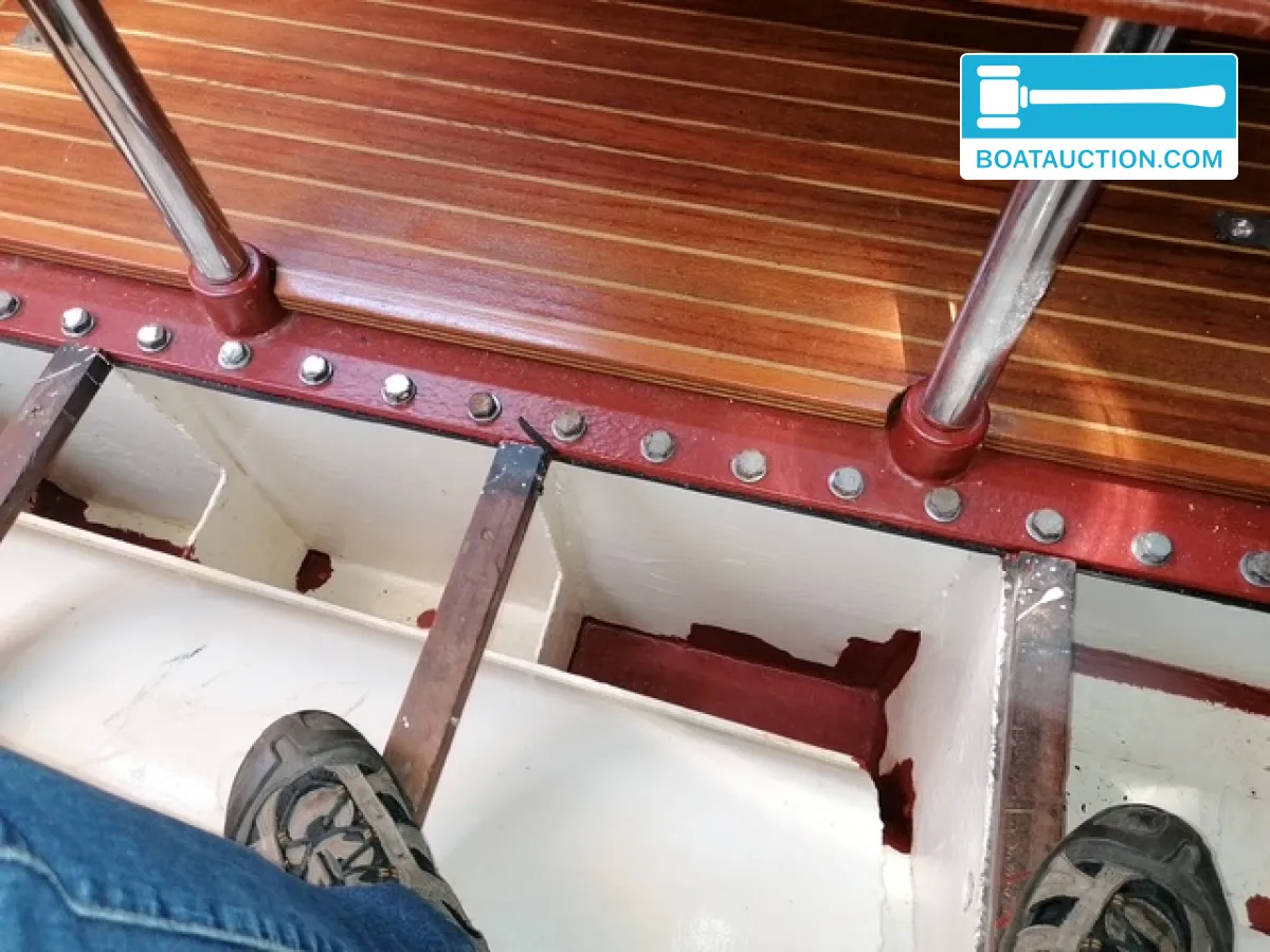 foto: 16 Huisman 1100