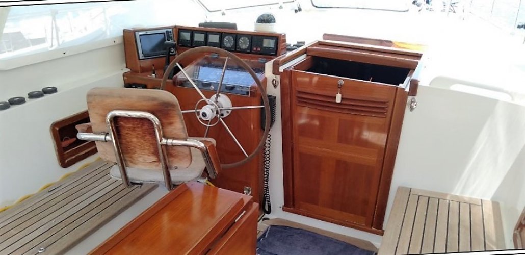 foto: 6 Van Dam Nordia Pilot House Cruiser 58'