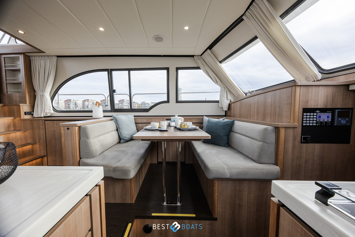 foto: 30 Linssen 40 SL AC