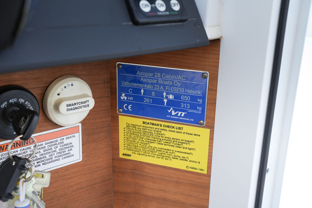 foto: 18 Axopar 28 Cabin - AC