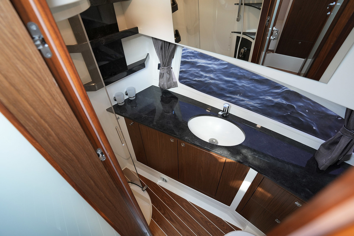 foto: 49 Marex 330 Scandinavia (2024)