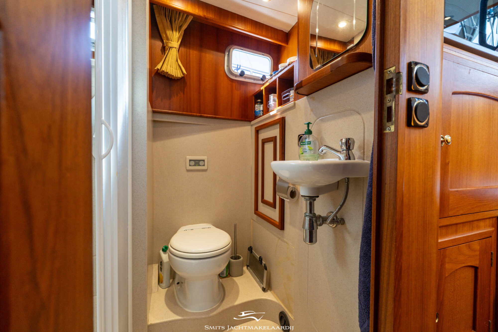 foto: 44 Holterman Holterman Trawler 13.50 Royal Class Cabrio