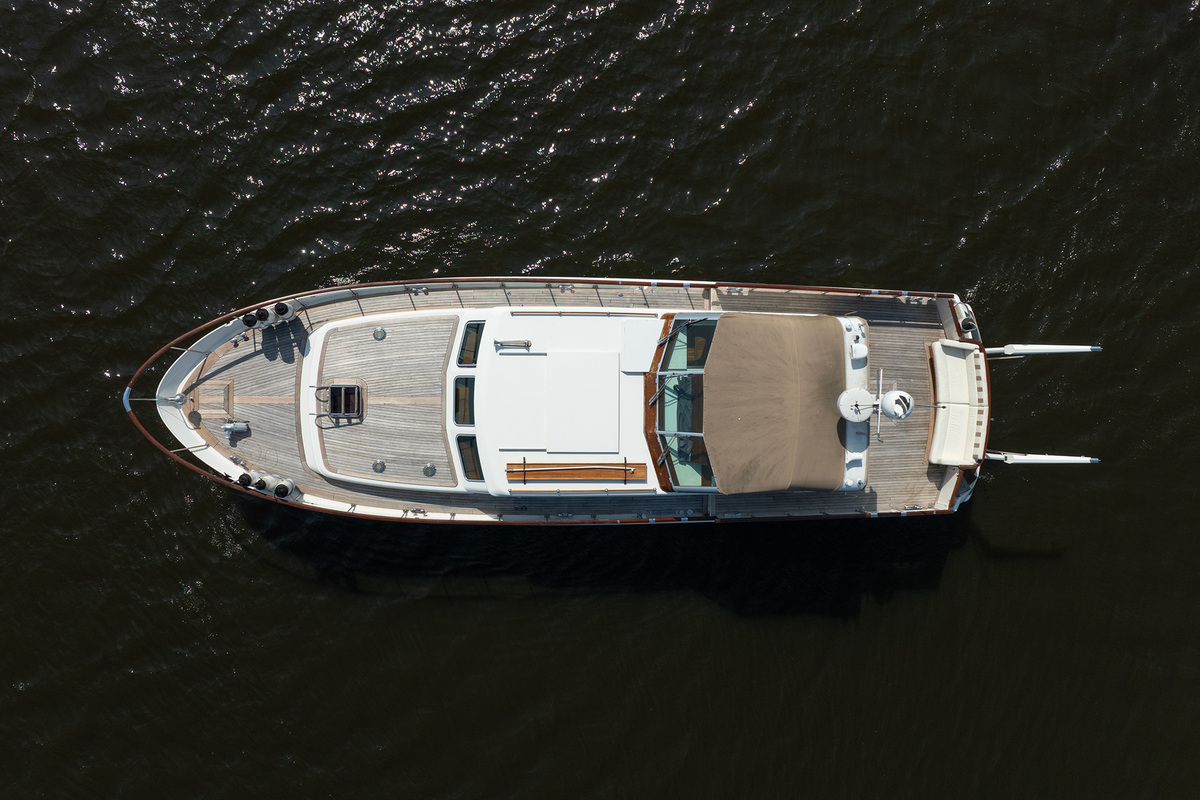 foto: 34 Super Van Craft 14.80 Cabrio