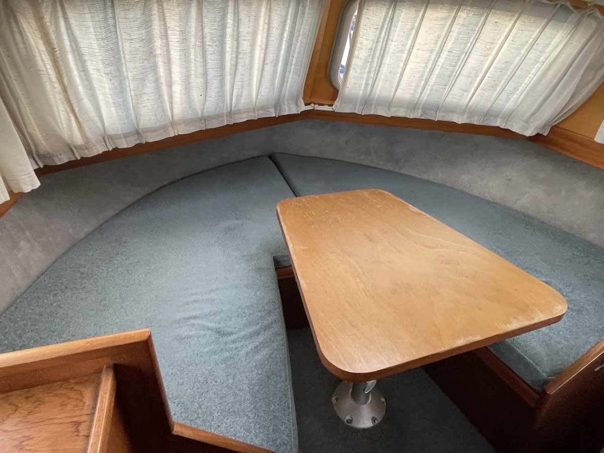 foto: 6 Crown 970 OK