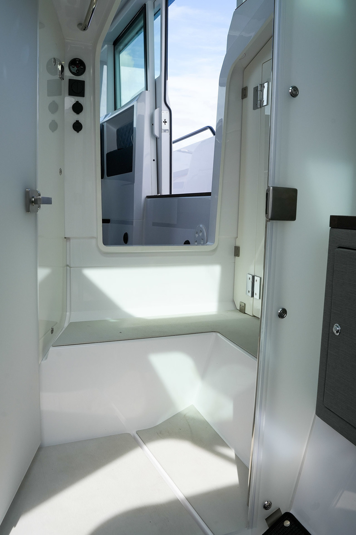 foto: 38 Axopar 37 XC Cross Cabin