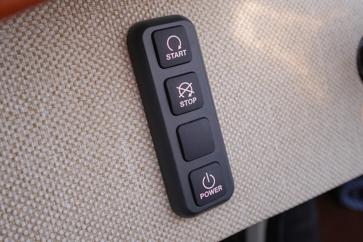 foto: 26 Volga Draagvleugelboot