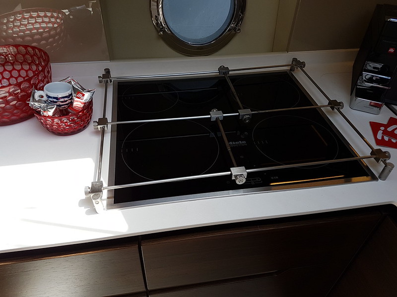 foto: 16 Azimut 50 Fly