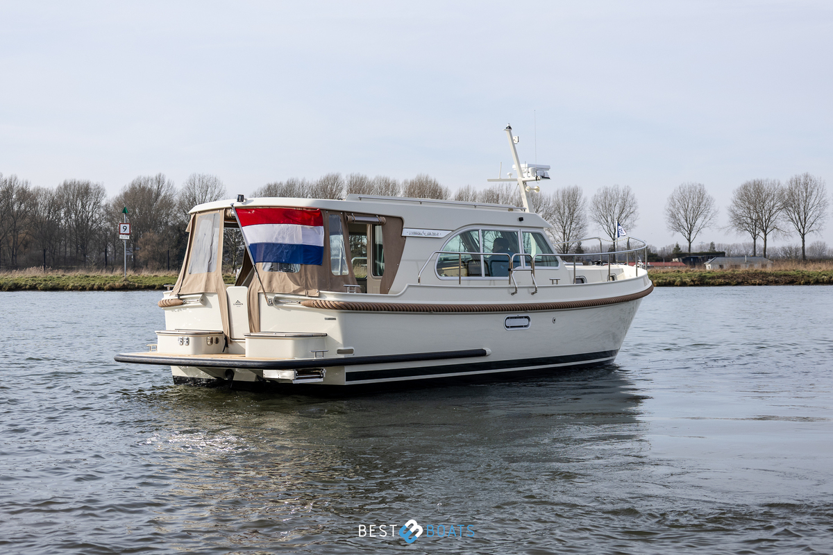 foto: 16 Linssen Grand Sturdy 30.0 Sedan Intero