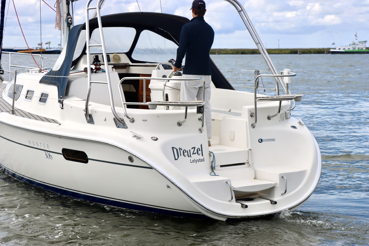 foto: 19 Hunter 306