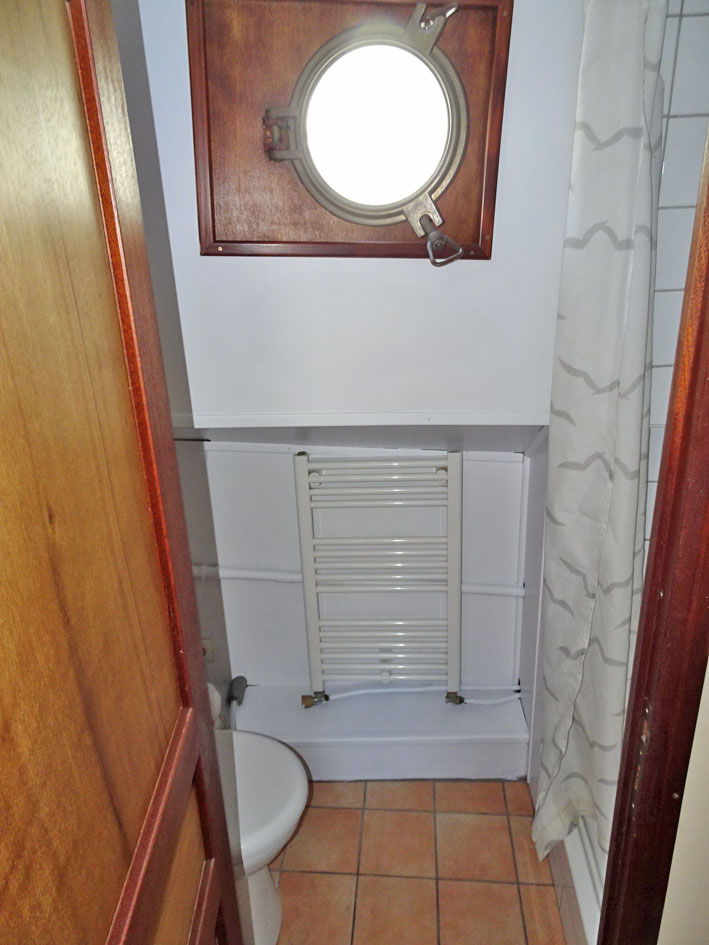 foto: 37 Katwijker 26.13 Varend Woonschip met CBB