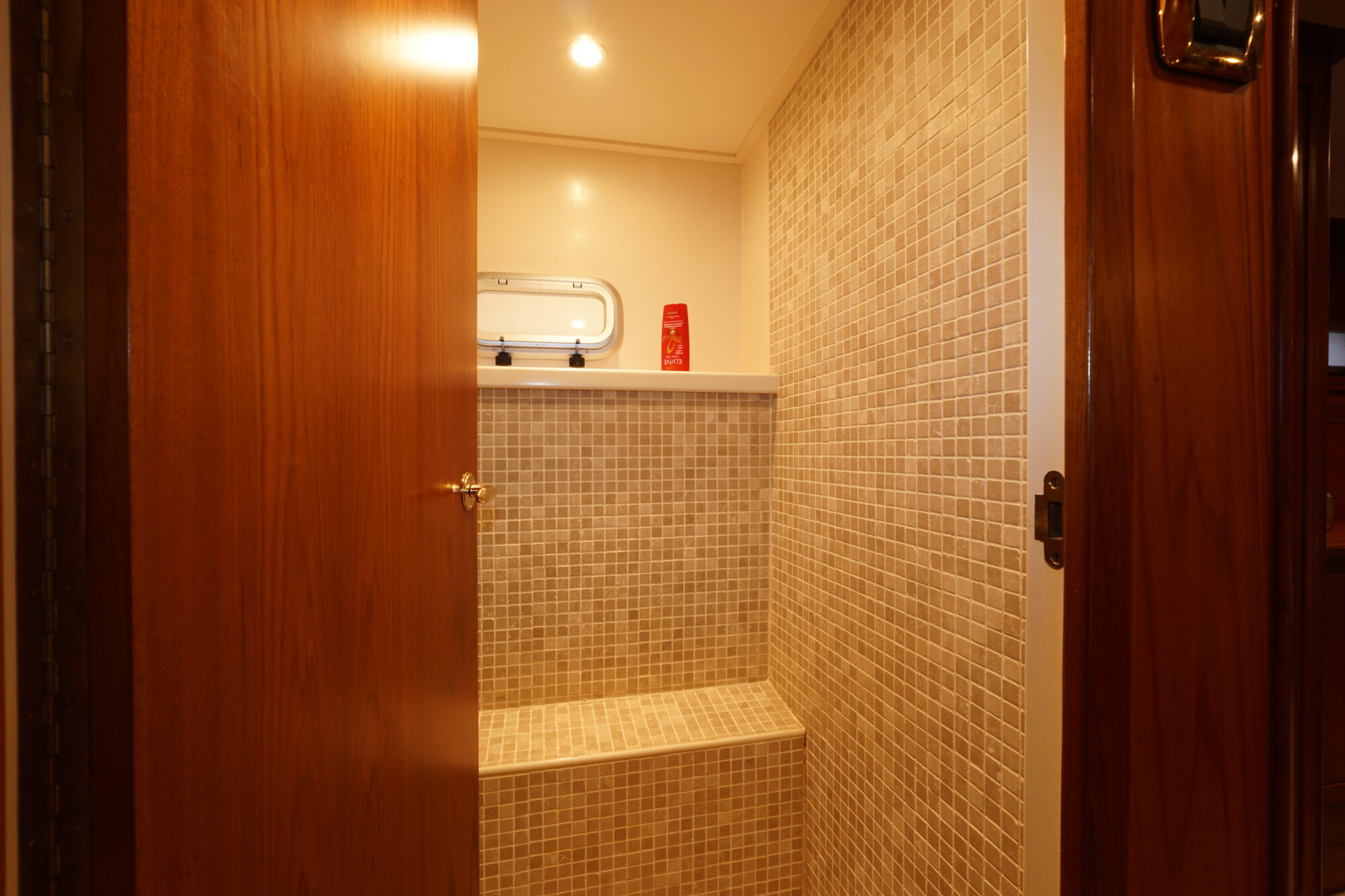 foto: 30 Super van Craft Super van Craft 14.80 Cabrio Stabilizers