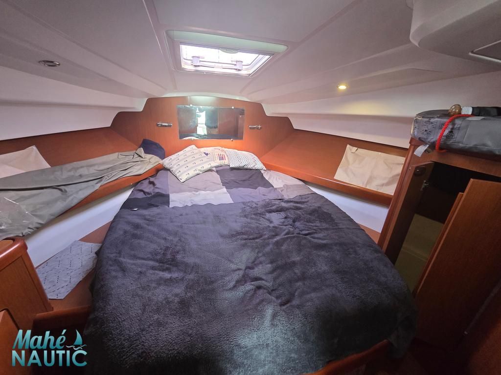 foto: 8 Antares 30 FLY