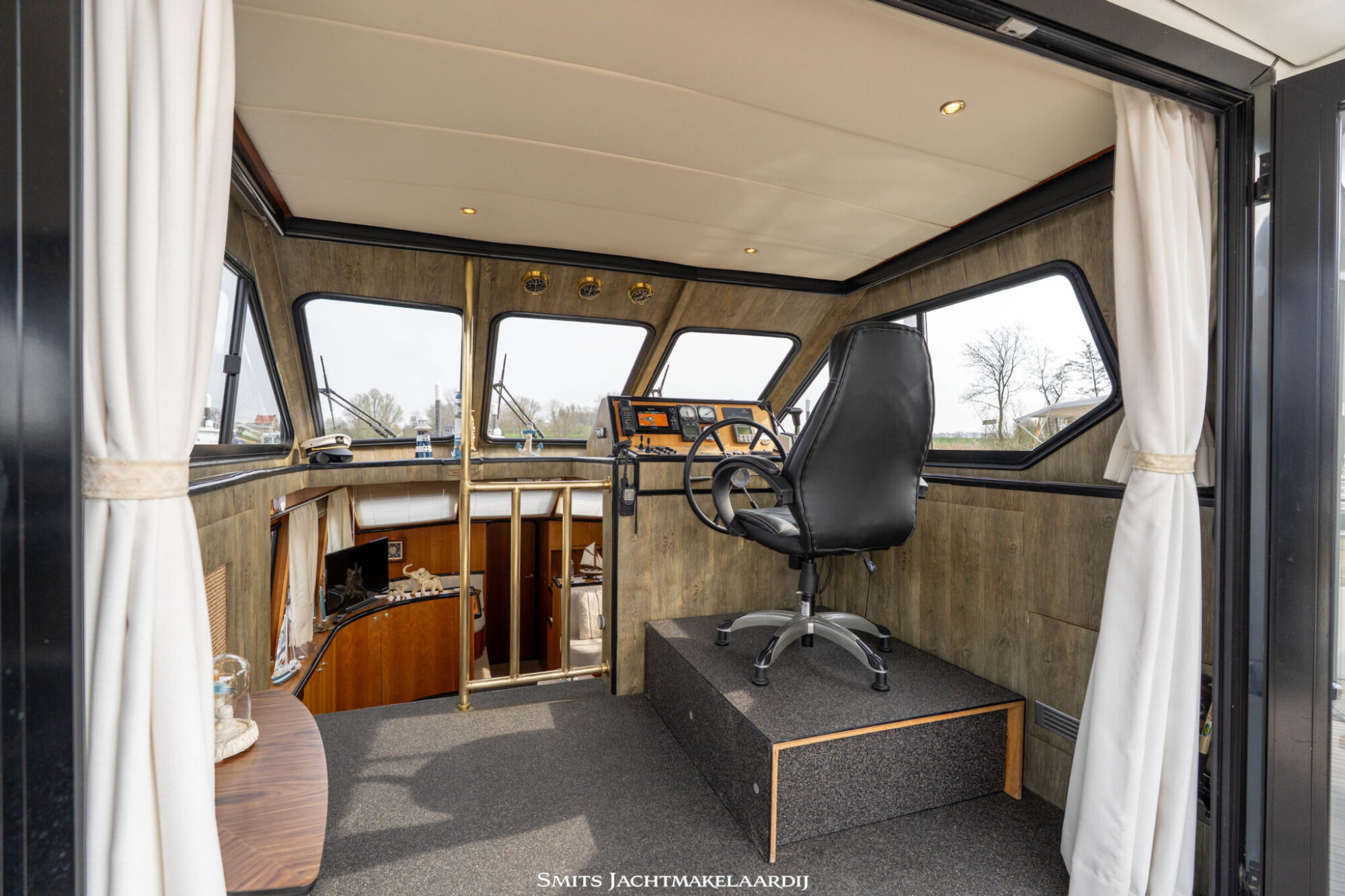 foto: 86 Pacific Pacific Allure 148 VS