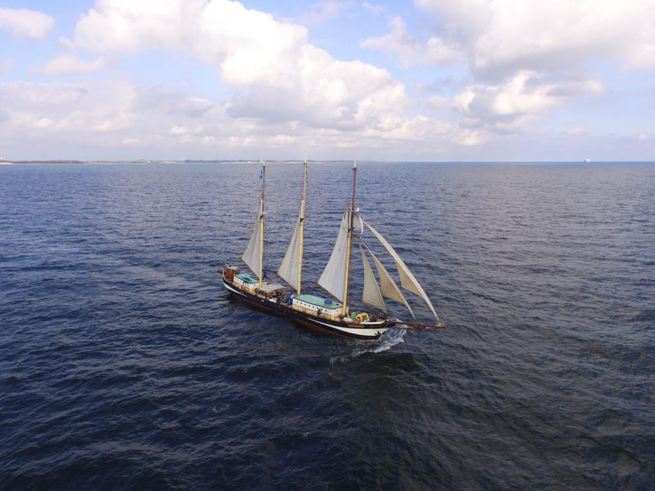 foto: 43 Drie mast Topzeil Schoener Swaensborgh