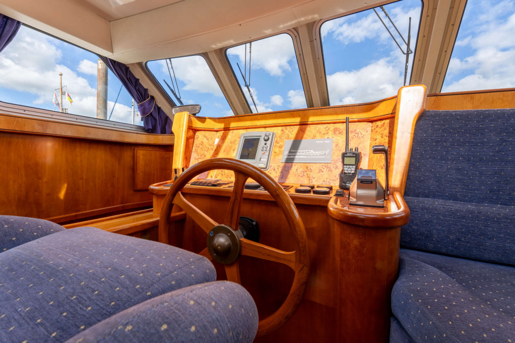 foto: 16 Tryvia Tryvia 12.50 OK