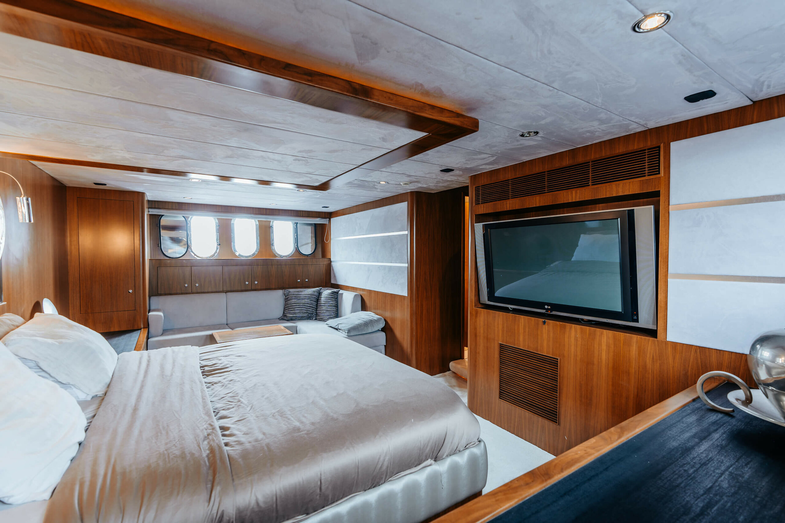 foto: 21 Horizon Elegance 85