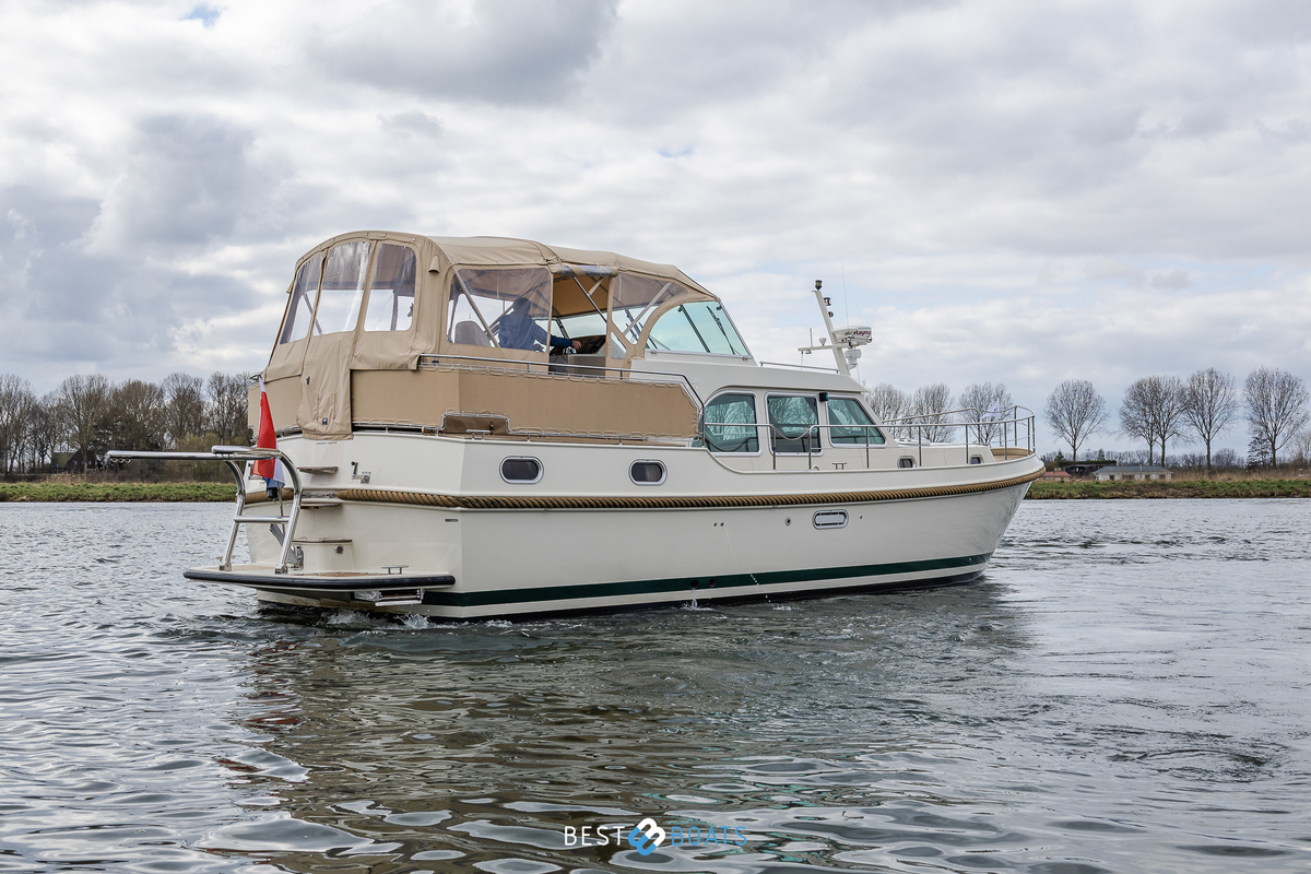 foto: 21 Linssen Grand Sturdy 40.9 AC