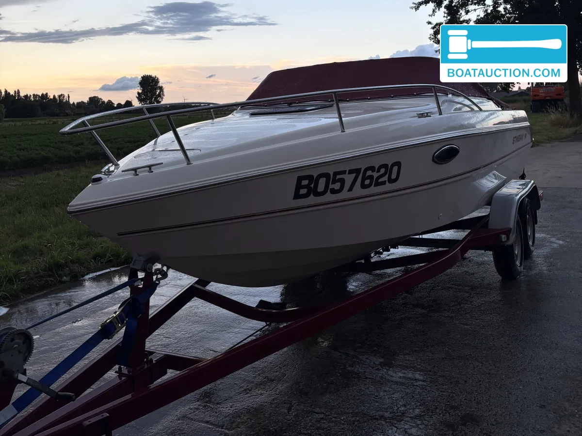 foto: 7 Stingray 220