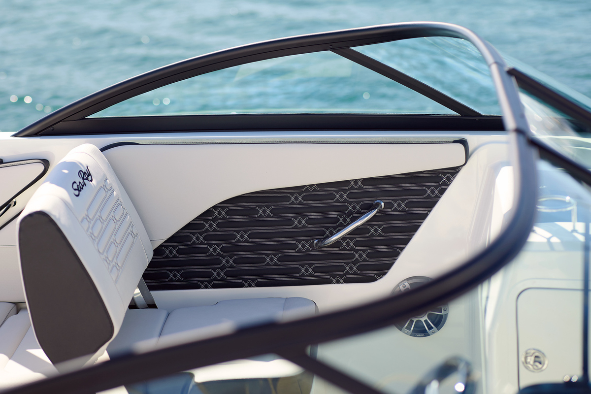 foto: 31 Sea Ray SPX 210  