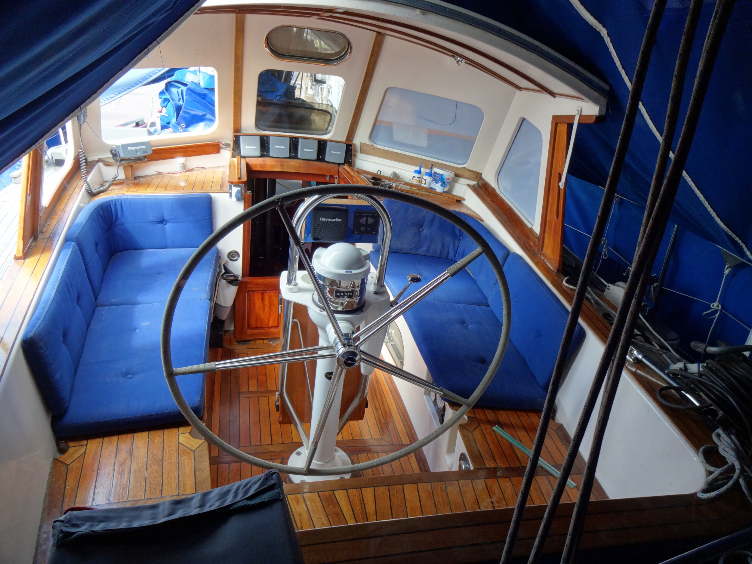 foto: 37 Dick Zaal 41 Centre Cockpit