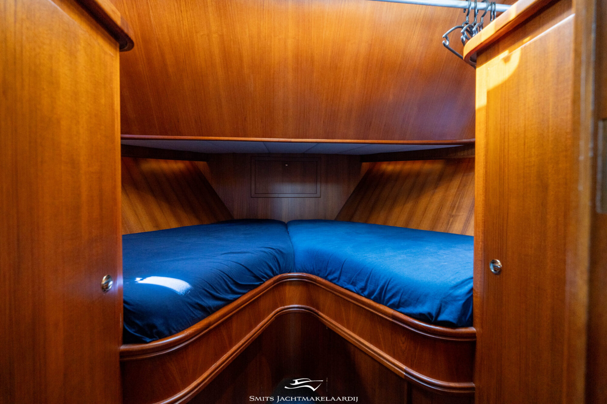 foto: 21 Holterman Holterman Trawler 13.50 Royal Class Cabrio