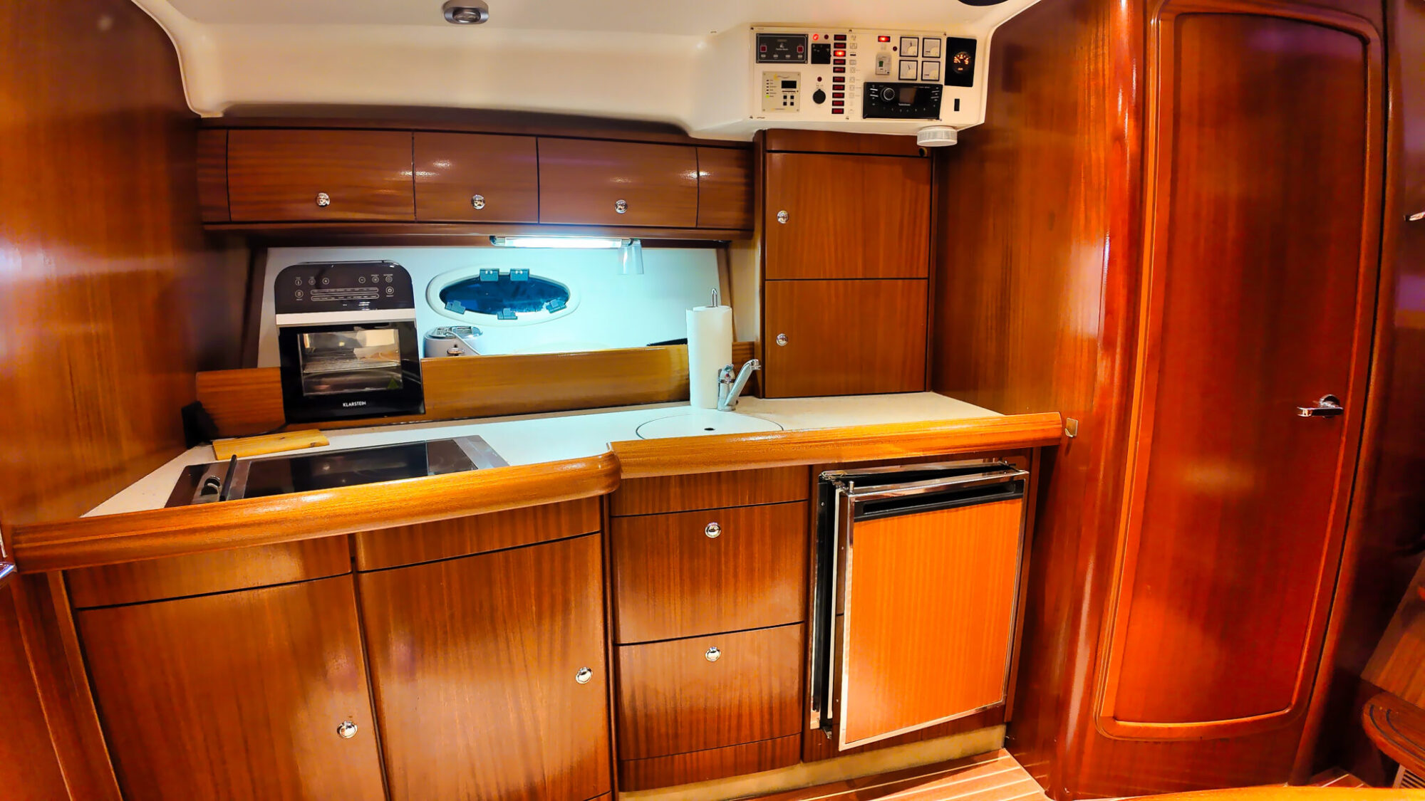 foto: 47 Bavaria Bavaria 37 HT Hardtop