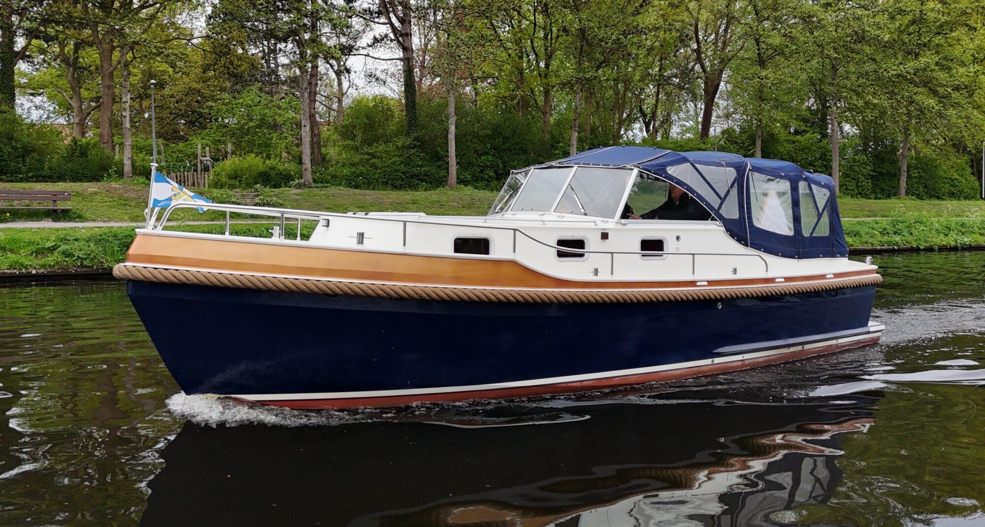 foto: 4 Vedette Vedette 8.80 OK Spiegeldeur