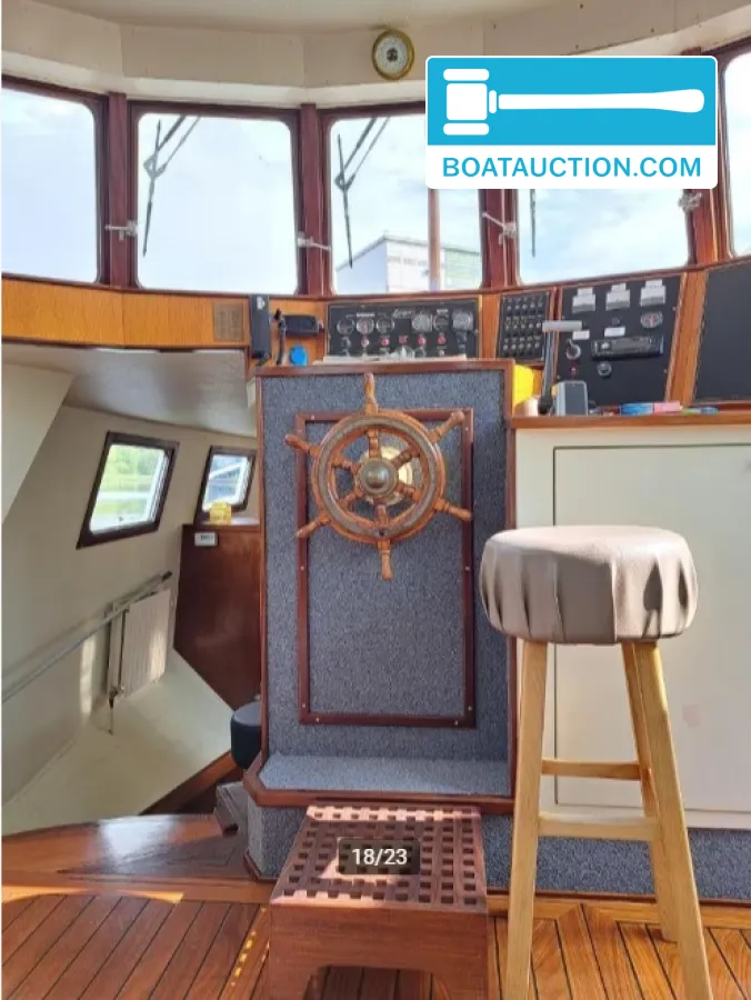 foto: 8 Motorboot 1500