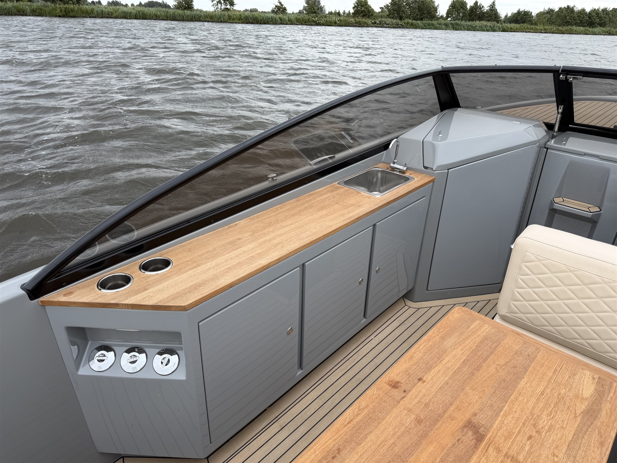 foto: 19 Rand Leisure 28