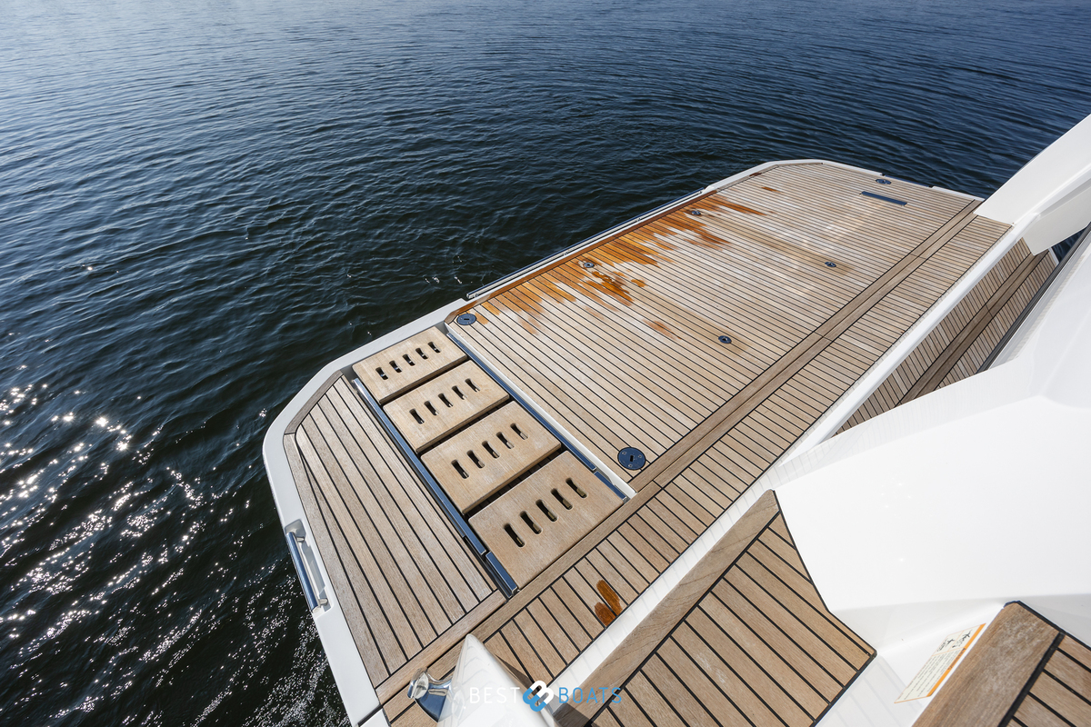 foto: 42 Prestige 520 FLY