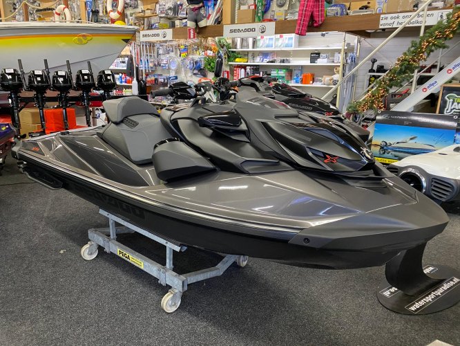 foto: 14 Sea-Doo RXP X-rs 300 W/audio